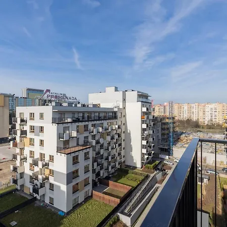 Optykow Spacious & Cosy With Parking By Renters * Warszawa