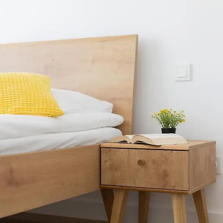 Lejlighed Optykow Spacious & Cosy With Parking By Renters Warszawa